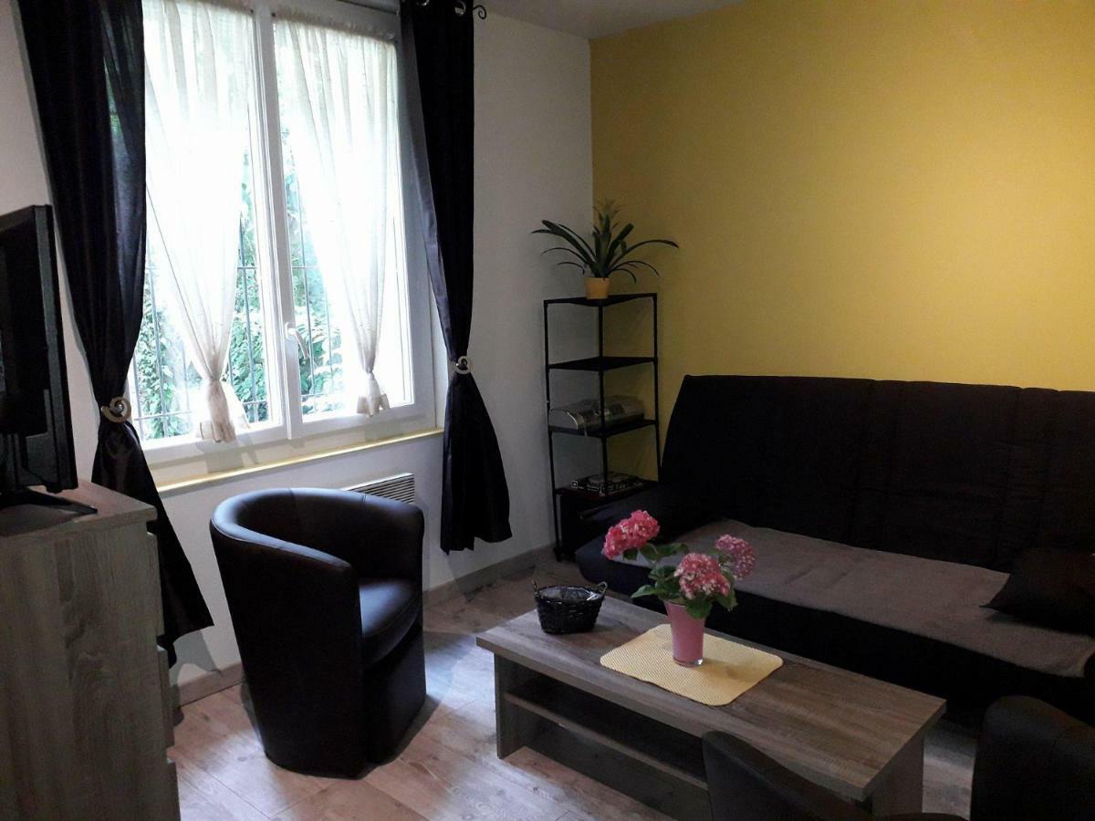 Les Farios Apartment